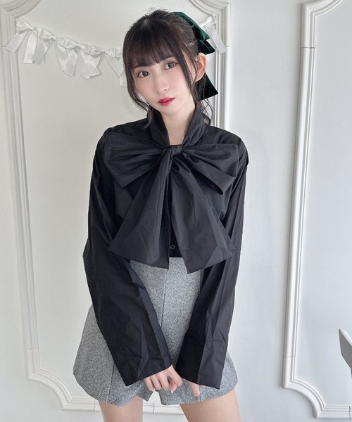 Loueme(ルエム)の「ボリュームリボンボウタイブラウス(シャツ/ブラウス・レディース・ホワイト/ブラック/ライトブルー・FREE)」の19枚目の写真