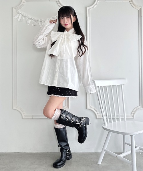 Loueme(ルエム)の「ボリュームリボンボウタイブラウス(シャツ/ブラウス・レディース・ホワイト/ブラック/ライトブルー・FREE)」の18枚目の写真