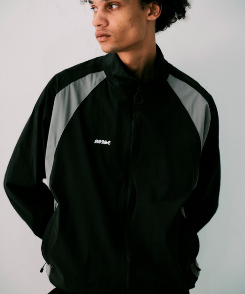 NOISE MAKER（ノイズメーカー）の「ナイロントラックジャケット【MADE IN JAPAN】（ナイロンジャケット・メンズ・ブラック×グレー・L/XL）」の3枚目の写真