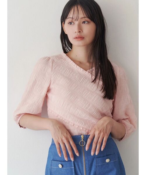 TONAL(トーナル)の「スモッキングJQアシメブラウス(シャツ/ブラウス・レディース・ブラック/ベビーピンク/オフホワイト・MEDIUM)」の4枚目の写真