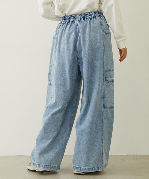MILKFED.(ミルクフェド)の「BIG POCKET PANTS(デニムパンツ・レディース・ライトブルー/ライトインディゴブルー・S/M)」の6枚目の写真