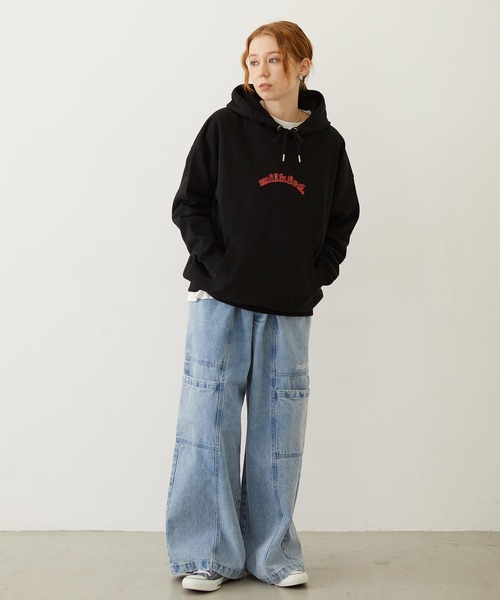 MILKFED.(ミルクフェド)の「BIG POCKET PANTS(デニムパンツ・レディース・ライトブルー/ライトインディゴブルー・S/M)」の16枚目の写真