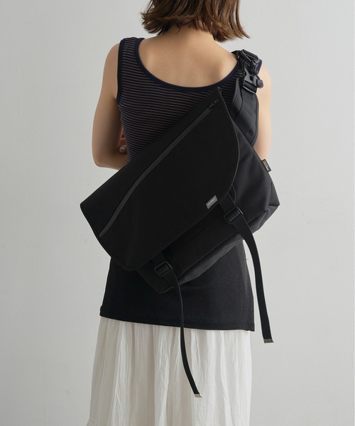 narifuri(ナリフリ)の「【narifuri】メッセンジャーバッグ NF8028(メッセンジャーバッグ・レディース・ブラック・FREE)」の1枚目の写真