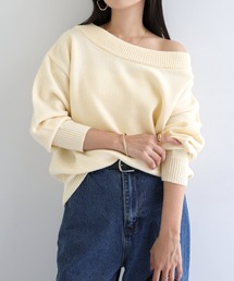 オフショルダー」に該当するトップス（ホワイト/白色系）ファッション