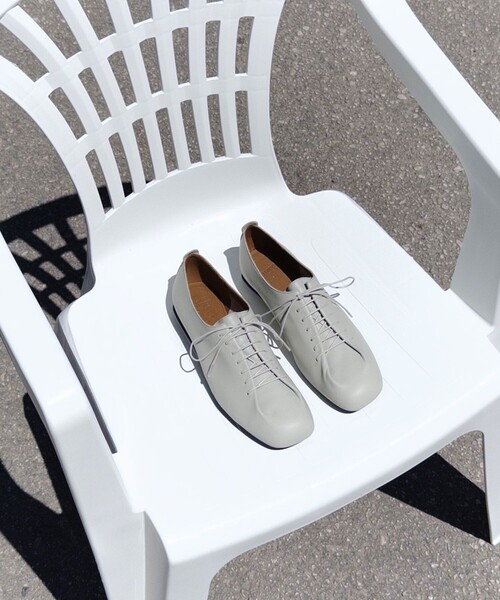 CAMPER（カンペール）の「[カンペール] CASI MYRA / フラットシューズ（パンプス・レディース・ベージュ系その他・24.0cm/25.5cm/25.0cm/23.5cm/23.0cm/22.5cm）」の4枚目の写真