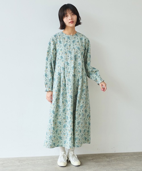 bulle de savon(ビュルデサボン)の「《early spring》はるの庭刺繍 ワンピース(ワンピース・レディース・セージグリーン/チャコールグレー・FREE)」の1枚目の写真