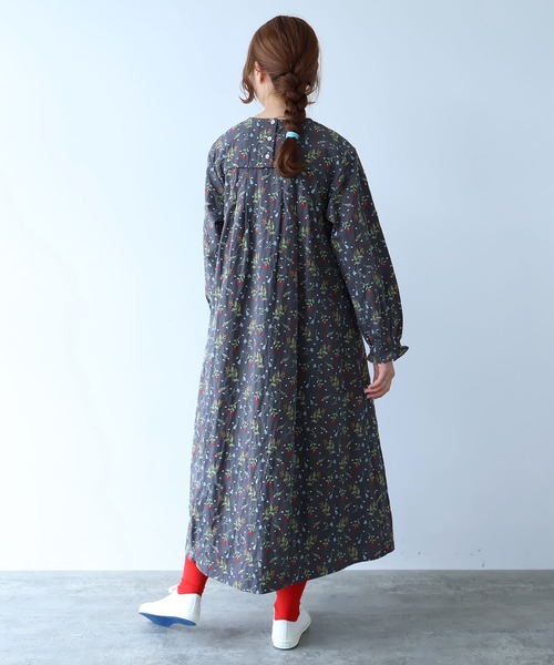 bulle de savon(ビュルデサボン)の「《early spring》はるの庭刺繍 ワンピース(ワンピース・レディース・セージグリーン/チャコールグレー・FREE)」の12枚目の写真