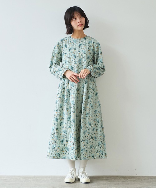 bulle de savon(ビュルデサボン)の「《early spring》はるの庭刺繍 ワンピース(ワンピース・レディース・セージグリーン/チャコールグレー・FREE)」の3枚目の写真