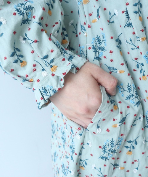 bulle de savon(ビュルデサボン)の「《early spring》はるの庭刺繍 ワンピース(ワンピース・レディース・セージグリーン/チャコールグレー・FREE)」の21枚目の写真