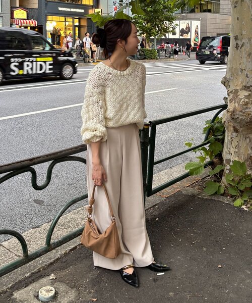 DISCOAT（ディスコート）の「タック使い2WAYアシメショルダーバッグ（ショルダーバッグ・レディース・ブラック/ベージュ/ブラウン・FREE）」の15枚目の写真