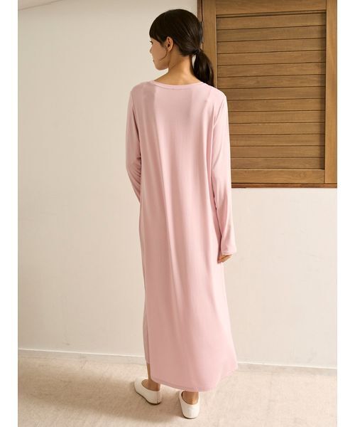 フェミニンレーヨンロゴワンピース（ルームウェア/パジャマ）｜gelato