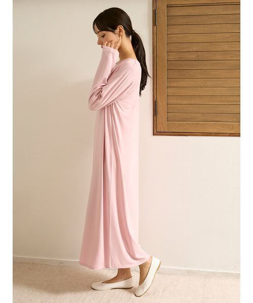 フェミニンレーヨンロゴワンピース（ルームウェア/パジャマ）｜gelato