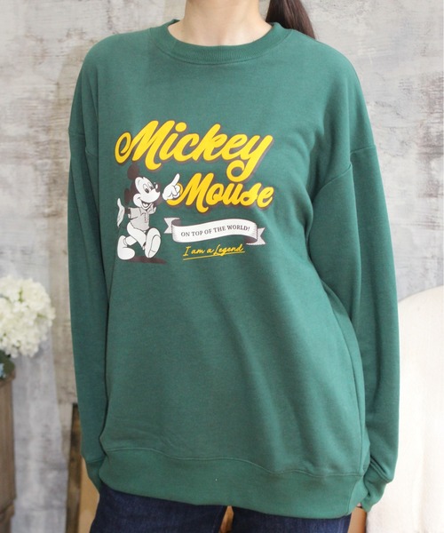 Disney(ディズニー)の「【DISNEY/ディズニー】ミッキーマウス 裏毛プリントスウェット(BIGシルエット)(スウェット・レディース・ダークグリーン/ピンク/ブラウン/グレー・MEDIUM/LARGE)」の1枚目の写真