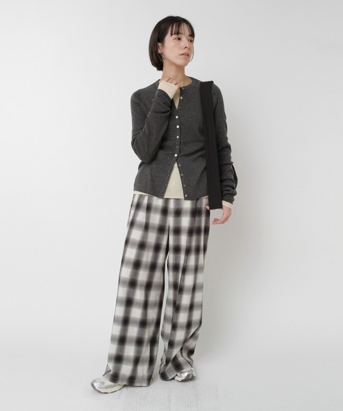 RNA-N（アールエヌエーエヌ）の「R4386 オンブレーチェックバギーパンツ（その他パンツ・レディース・ブラック/オフホワイト/ブラウン・FREE）」の14枚目の写真