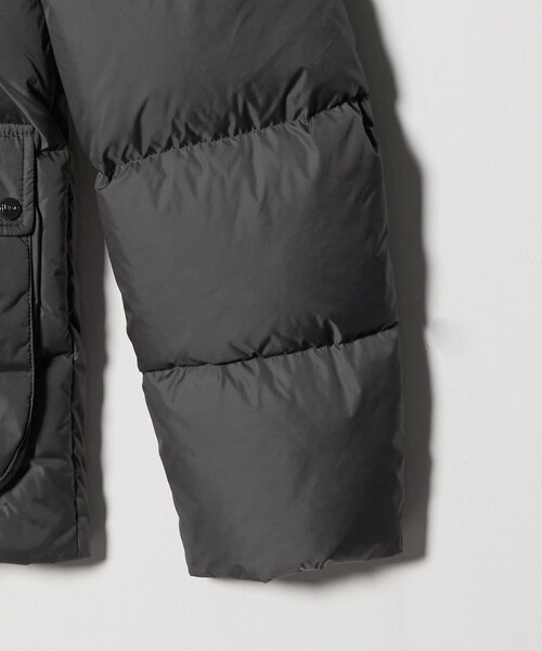 HERNO（ヘルノ）の「＜HERNO＞フーディ ダウンジャケット（ダウンジャケット/コート・メンズ・ブラック/ダークグレー・48/50）」の5枚目の写真