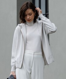 ICB（アイシービー）の「ソフトカシミヤミックス ジップアップ ニットパーカー（パーカー）」