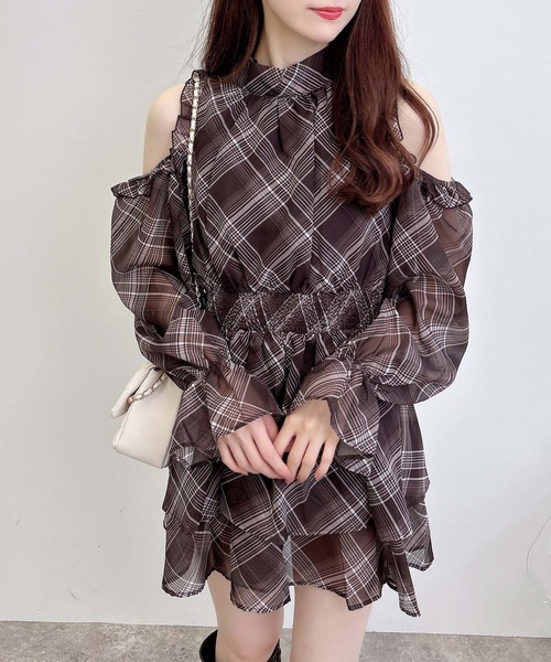 INGNI(イング)の「2Wayリボン肩あきワンピース(ワンピース・レディース・ブラック系/ブラウン系その他2/ブラック・M)」の16枚目の写真