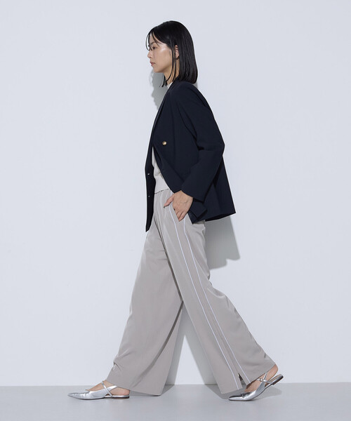 COMME CA（コムサ）の「T/W 2WAYストレッチ ジャケット（テーラードジャケット・レディース・ネイビー・11号/9号）」の7枚目の写真