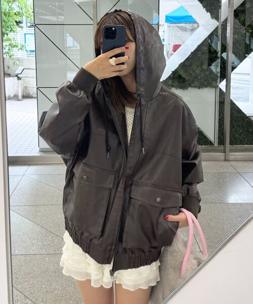 CIAOPANIC（チャオパニック）の「アクティブフェイクレザーパーカー