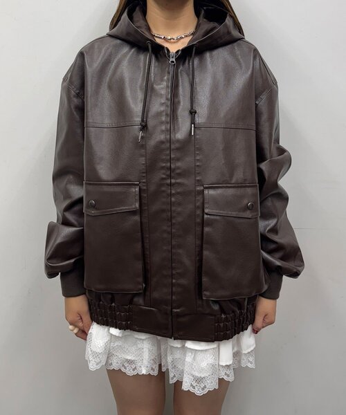 CIAOPANIC（チャオパニック）の「アクティブフェイクレザーパーカー