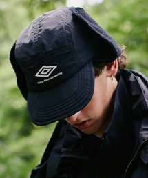 WHITE MOUNTAINEERING | White Mountaineering/ホワイトマウンテニアリング×UMBRO/アンブロ ボア フライトキャップ(キャップ)