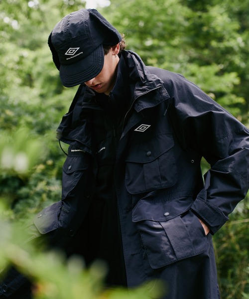 WHITE MOUNTAINEERING(ホワイトマウンテニアリング)の「White Mountaineering/ホワイトマウンテニアリング×UMBRO/アンブロ ボア フライトキャップ(キャップ・メンズ・ブラック・FREE)」の7枚目の写真