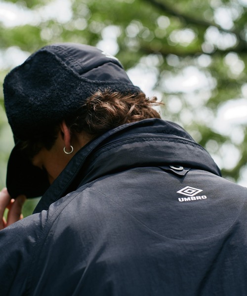 WHITE MOUNTAINEERING(ホワイトマウンテニアリング)の「White Mountaineering/ホワイトマウンテニアリング×UMBRO/アンブロ ボア フライトキャップ(キャップ・メンズ・ブラック・FREE)」の8枚目の写真