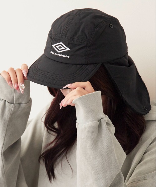 WHITE MOUNTAINEERING(ホワイトマウンテニアリング)の「White Mountaineering/ホワイトマウンテニアリング×UMBRO/アンブロ ボア フライトキャップ(キャップ・メンズ・ブラック・FREE)」の9枚目の写真