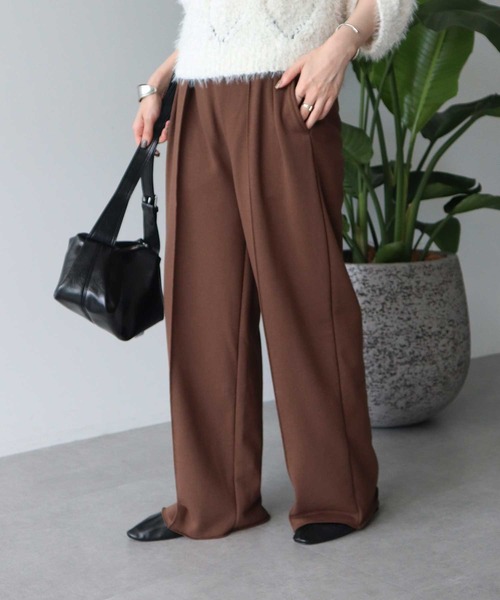 earth music&ecology（アースミュージックアンドエコロジー）の「センターシームタックスウェットパンツ（スウェットパンツ・レディース・チャコールグレー/ブラウン/ホワイト系その他・FREE）」の7枚目の写真