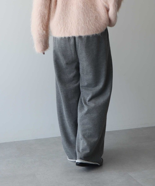 earth music&ecology（アースミュージックアンドエコロジー）の「センターシームタックスウェットパンツ（スウェットパンツ・レディース・チャコールグレー/ブラウン/ホワイト系その他・FREE）」の10枚目の写真