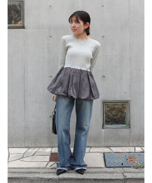 Ungrid（アングリッド）の「ハイウエストフレアデニム（デニムパンツ・レディース・ブルー・24inch/25inch/26inch）」の5枚目の写真