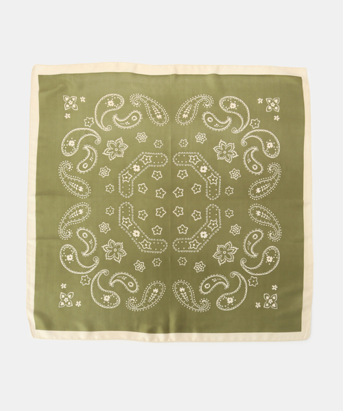 B.C STOCK(ベーセーストック)の「【WEB+一部店舗限定】スカーフ(ストール/ショール・レディース・ブラック/ブラック系その他/ブラウン/キャメル/カーキ/ネイビー/オレンジ/イエロー・FREE)」の13枚目の写真