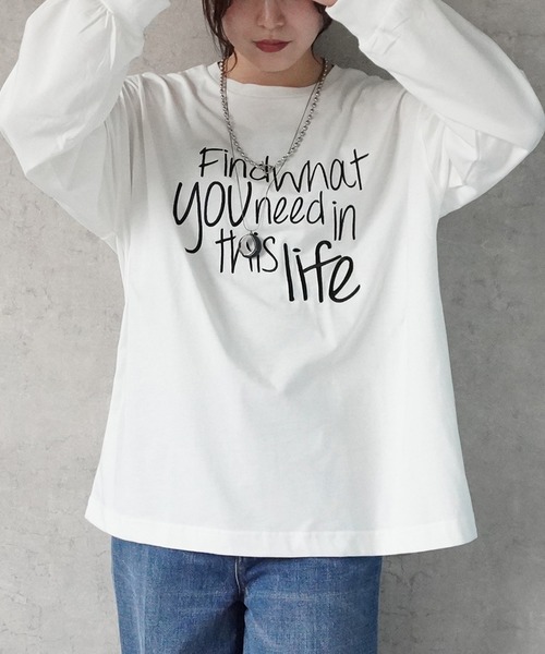 Emma（SELECT LEVERY）（エマ セレクトリベリー）の「手書き風ロゴ刺繍 BIGTシャツ（Tシャツ/カットソー・レディース・ブラック/オフホワイト/チャコール/ブラウン・FREE）」の5枚目の写真