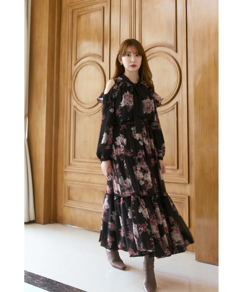 Her lip to(ハーリップトゥー)の「Isaline Bow-Tie Floral Blouse(シャツ/ブラウス・レディース・ブラック/ベージュ系/ホワイト系・S/M)」の16枚目の写真