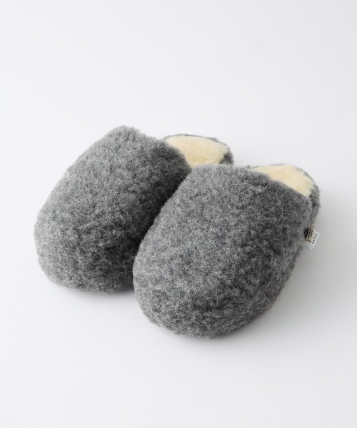 COLD BREAKER(コールドブレーカー)の「【AMERIA ANDERSON】【COLD BREAKER/コールドブレイカー】Basic Slippers No Heel / ウール ボリュームボアスリッパ(ルームシューズ/スリッパ・レディース・ライトグレー/チャコールグレー/ブラウン・37/38)」の1枚目の写真