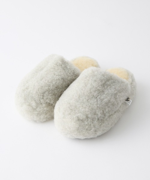 COLD BREAKER(コールドブレーカー)の「【AMERIA ANDERSON】【COLD BREAKER/コールドブレイカー】Basic Slippers No Heel / ウール ボリュームボアスリッパ(ルームシューズ/スリッパ・レディース・ライトグレー/チャコールグレー/ブラウン・37/38)」の2枚目の写真