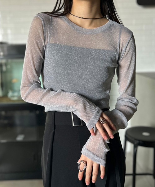 Kotoe(コトエ)の「【全8色】 ラメシアートップス クルーネック 長袖(Tシャツ/カットソー・レディース・ブラック/ワイン/アイボリー/シルバー/ブラウン/ホワイト系その他/ダークグレー/ゴールド・FREE)」の7枚目の写真