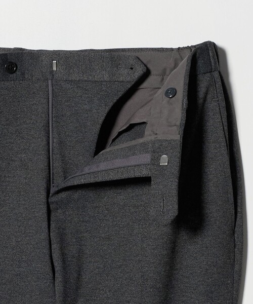 A DAY IN THE LIFE UNITED ARROWS(アデイインザライフユナイテッドアローズ)の「ツイル ポンチ ジャージースラックス-セットアップ対応-<A DAY IN THE LIFE>(スラックス・メンズ・オリーブ/ネイビー/ダークグレー・L/M/S/XL)」の19枚目の写真