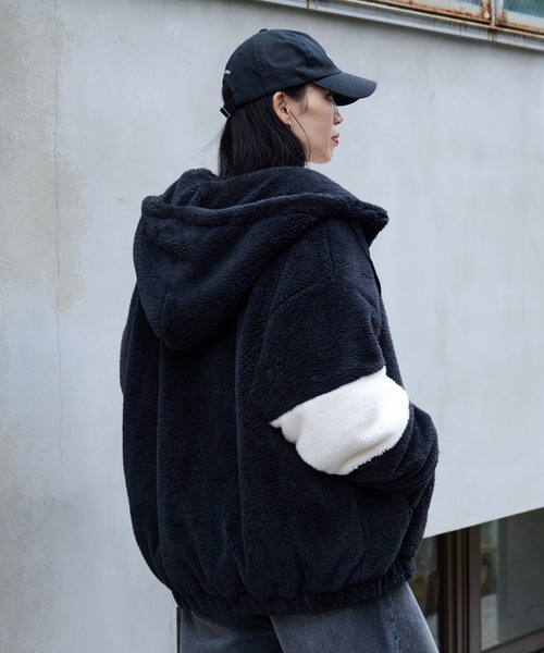 COLONY 2139（コロニートゥーワンスリーナイン）の「シャギーフリースBIGパーカー（その他アウター・メンズ・ベージュ/ホワイト/ブラック・LARGE/MEDIUM）」の15枚目の写真