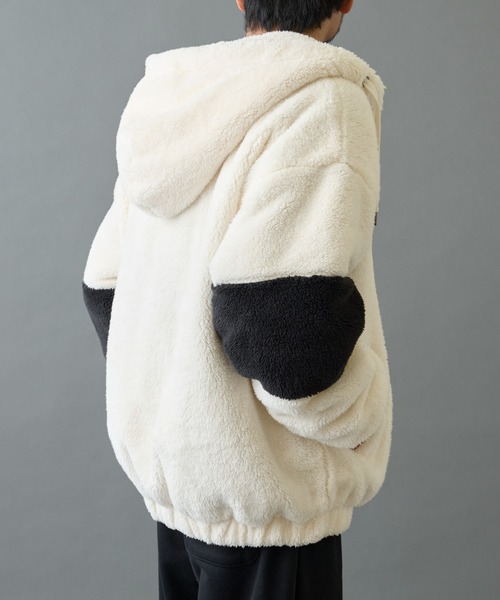 COLONY 2139（コロニートゥーワンスリーナイン）の「シャギーフリースBIGパーカー（その他アウター・メンズ・ベージュ/ホワイト/ブラック・LARGE/MEDIUM）」の6枚目の写真