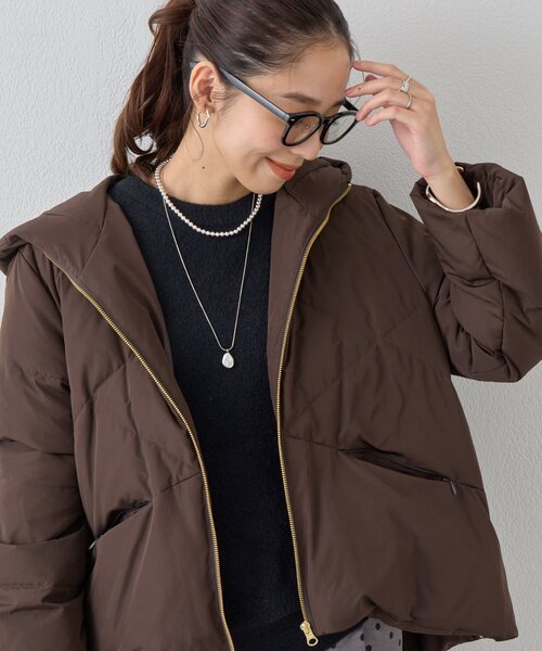 un dix cors（アンディコール）の「《ふんわり暖か》テンダークロスフードダウン（ダウンジャケット/コート・レディース・グレイッシュベージュ/ブラック/ブラウン・FREE）」の22枚目の写真