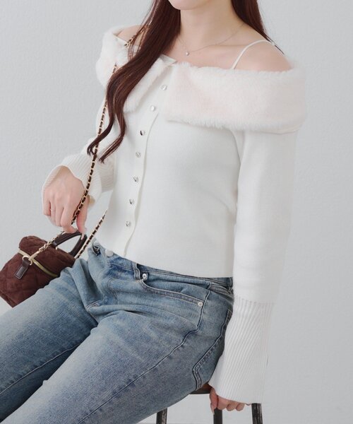 continuer de NICE CLAUP（コンティニューデナイスクラップ）の「フェイクファー衿付カーディガン（カーディガン/ボレロ・レディース・ブラック/トップグレー/アイボリー・FREE）」の9枚目の写真