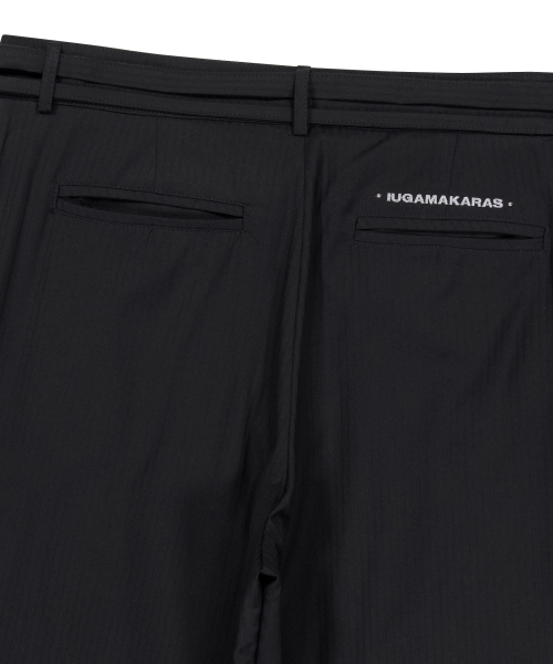 IUGAMAKARAS(イウガマカラス)の「Belted Striped Trousers (Black)(スラックス・レディース・その他・2/1)」の12枚目の写真