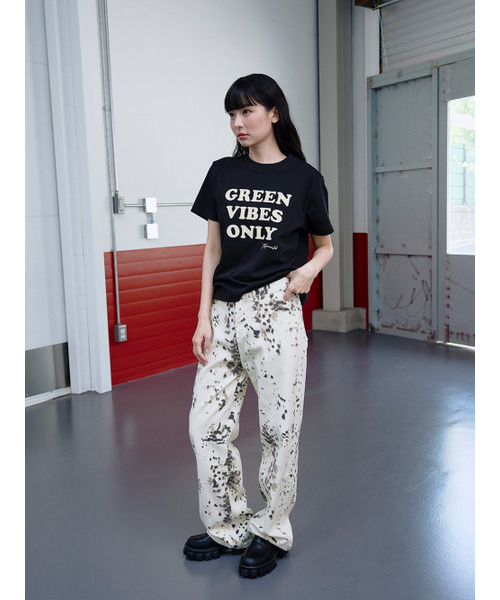 THE GREEN LAB（ザグリーンラボ）の「GREEN VIBES ONLY テクスチャーレタリング半袖Tシャツ [ブラック]（Tシャツ/カットソー・レディース・その他・FREE）」の8枚目の写真