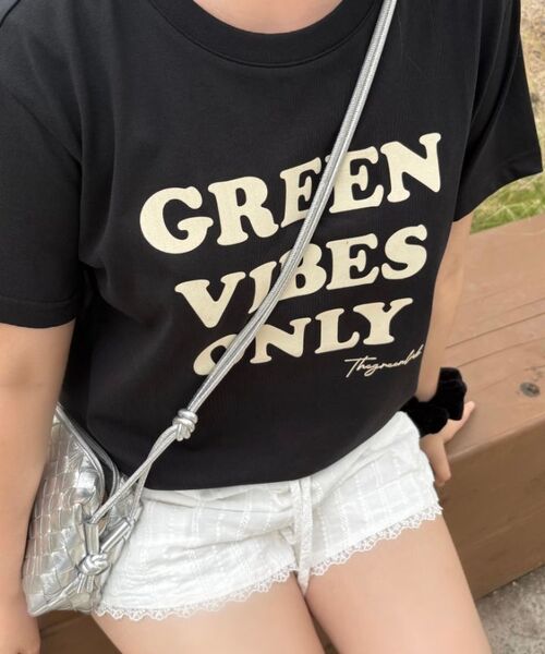 THE GREEN LAB（ザグリーンラボ）の「GREEN VIBES ONLY テクスチャーレタリング半袖Tシャツ [ブラック]（Tシャツ/カットソー・レディース・その他・FREE）」の19枚目の写真