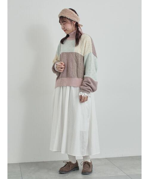 TSUHARU by Samansa Mos2（ツハルバイサマンサモスモス）の「パッチワークスタンドカラーニット（ニット/セーター・レディース・ピンク/レッド・F）」の9枚目の写真