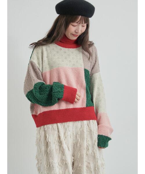 TSUHARU by Samansa Mos2（ツハルバイサマンサモスモス）の「パッチワークスタンドカラーニット（ニット/セーター・レディース・ピンク/レッド・F）」の16枚目の写真