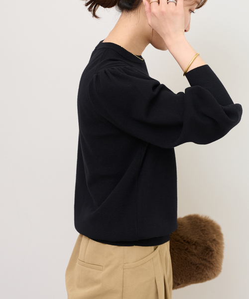 JOURNAL STANDARD relume（ジャーナルスタンダード　レリューム）の「《WEB限定追加2》ウォッシャブルパフスリーブプルオーバー（ニット/セーター・レディース・ブラック・FREE）」の21枚目の写真