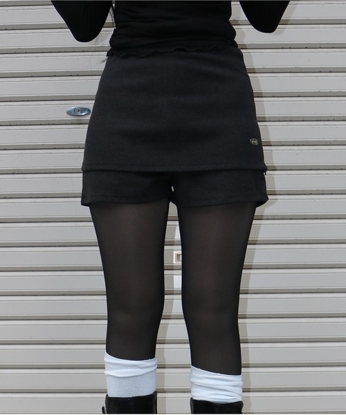 Vini(ヴィニ)の「ミニ丈 スカート見え ショートパンツ(その他パンツ・レディース・ダークグレー・MEDIUM)」の1枚目の写真