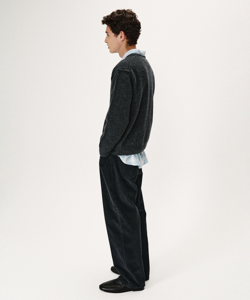 SHIRTER(シャーター)の「5P CORDUROY PANTS (CHARCOAL)(その他パンツ・メンズ・その他・MEDIUM/SMALL)」の2枚目の写真